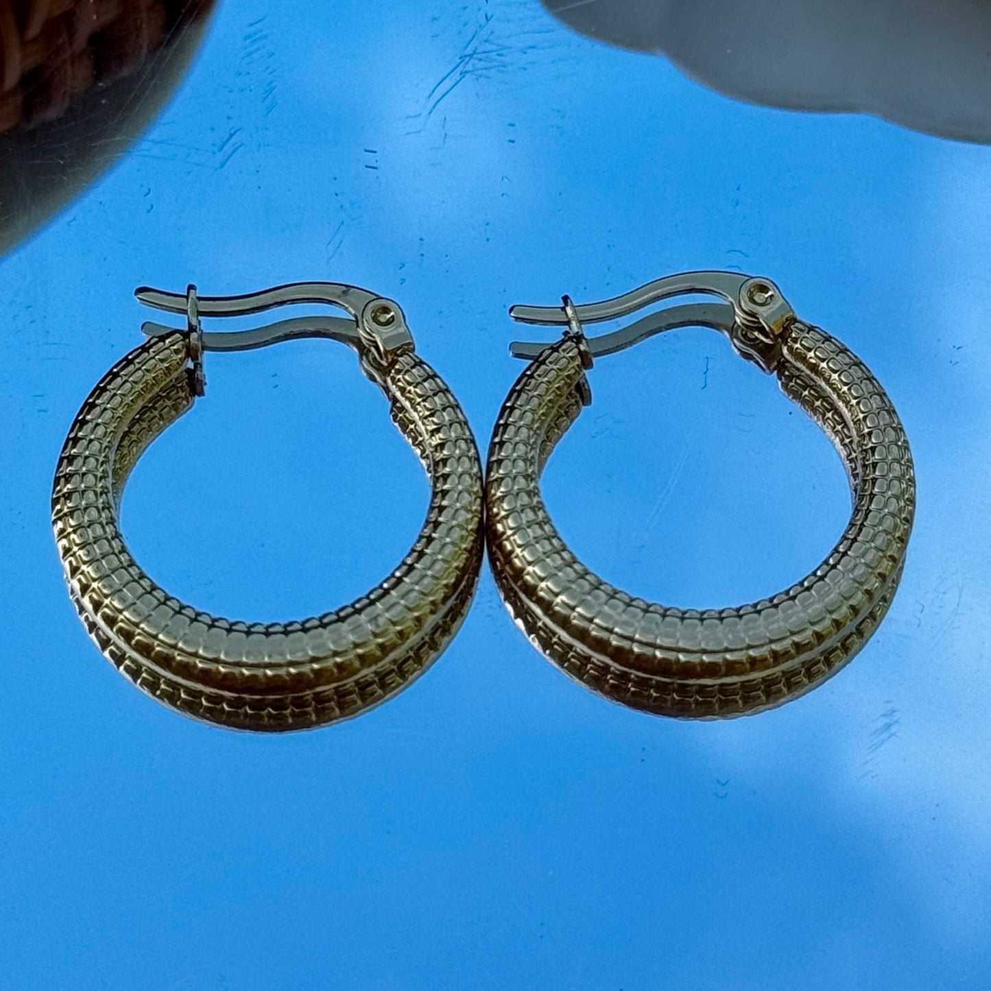 Golden Link Hoop