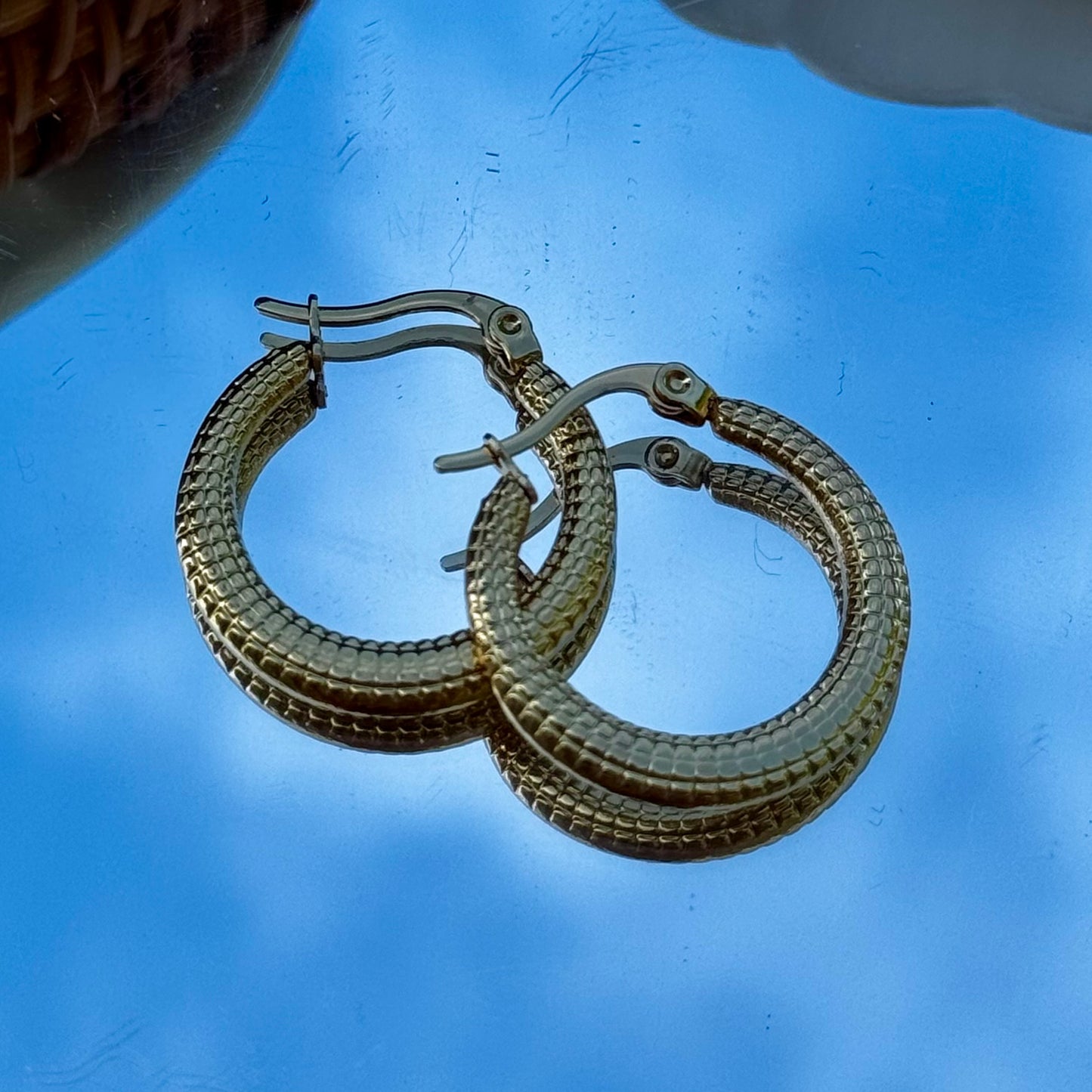 Golden Link Hoop
